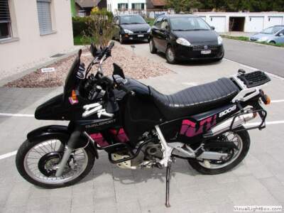 Suzuki DR 800 S 10